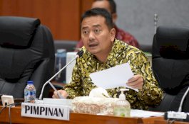 Komisi X DPR Minta Minta Kemendikbud Usut Politisasi 7 Guru Besar Unhas Mundur