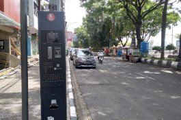 Sistem Pembayaran Parkir Non Tunai di Makassar Mandek