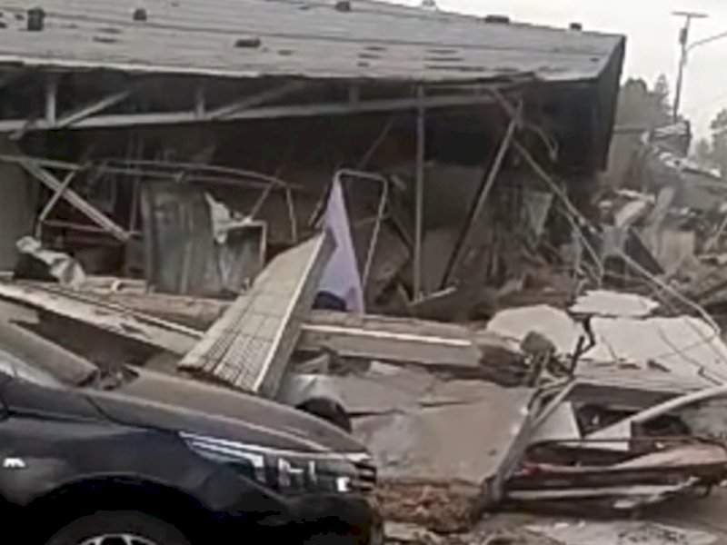 Gempa mengguncang Kabupaten Cianjur, Jawa Barat, Senin (21/11/22) sekitar pukul 13.20 WIB.  Lokasi ini terekam di Kecamatan Cugenang, Cianjur.