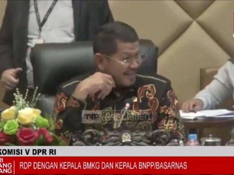 Foto: Wakil Ketua Komisi V DPR RI Roberth Rouw. (Tangkapan layar)