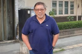 Unhas Kirim Dokter Ahli Tulang Mantan Rektor ke Cianjur