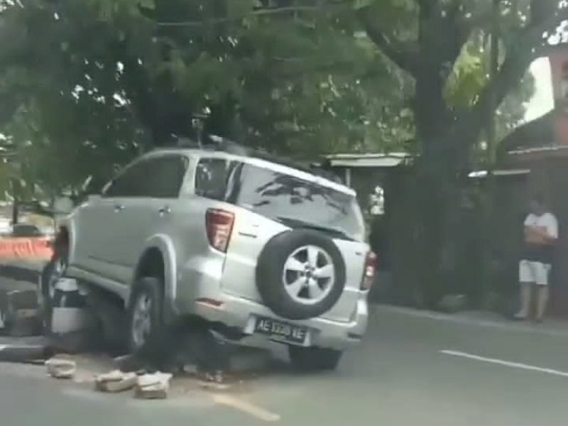 Pertigaan Jalan Sultan Alauddin - Jalan Andi Tonro kerap terjadi kecelakaan lalu lintas. (Foto: istimewa)