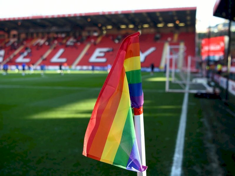 Bendera Pelangi Ilustrasi (Twitter @CAFCofficial)