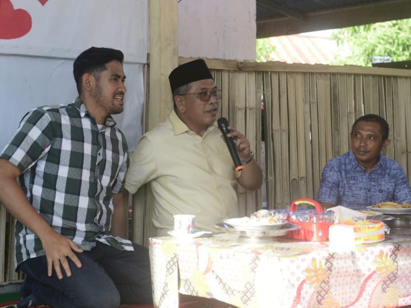 Ilham Arief Sirajuddin (IAS) bersama tokoh pemuda Sulsel, Andi Muhammad Anwar Purnomo. (Foto: istimewa)