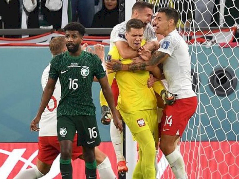 Timnas Polandia (Foto : REUTERS/JENNIFER LORENZINI)