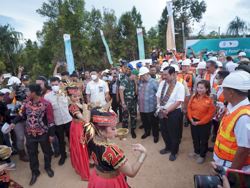 PT Vale Indonesia Tbk bersama dengan Zhejiang Huayou Cobalt Co., Ltd melaksanakan groundbreaking sebagai tanda dimulainya pengembangan proyek Blok Pomalaa di Kabupaten Kolaka, Sulawesi Tenggara, Minggu (27/11/2022) kemarin. (Foto: istimewa)