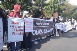 #SemuaBisaKena AJI: 17 Pasal dalam RKUHP Ancam Jurnalis Masuk Penjara