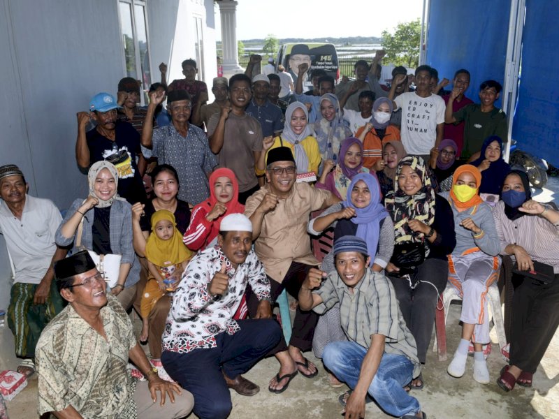 Ilham Arief Sirajuddin menyapa tokoh masyarkat dan pemuda dari berbagai Kecamatan di Kabupaten Bone, Jum'at (9/12/2022).