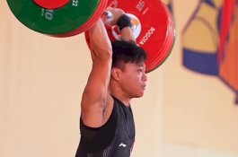 'Lifter'&nbsp;Rahmat Erwin Asal Makassar Cetak Rekor Dunia Angkat Besi 2022&nbsp;