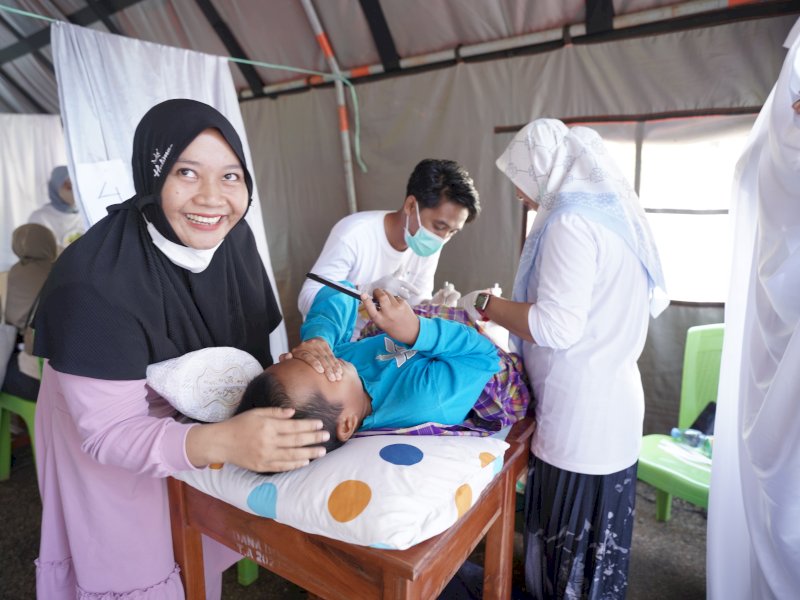 PT Vale Indonesia mengadakan sunatan massal di Klinik PT Vale MalilI, Minggu (11/12/2022).