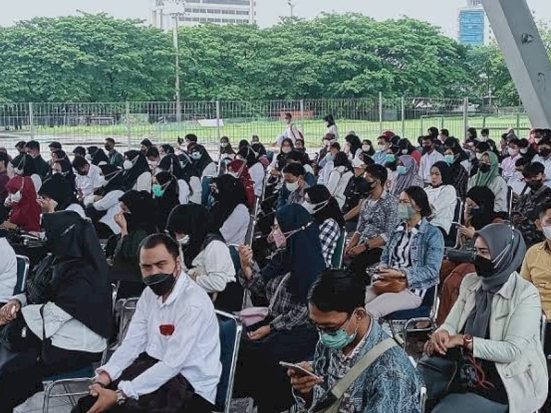 Pembekalan tenaga Laskar Pelangi di Lapangan Karebosi, Makassar beberapa waktu lalu. (Dok. Pemkot Makassar)