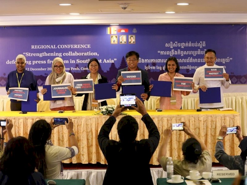 Sekjen AJI Indonesia, Ika Ningtyas bersama Organisasi Jurnalis Asia Tenggara berkolaborasi untuk menjaga kebebasan pers. (Foto: AJI)