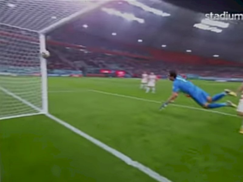 Timnas Kroasia juara ketiga Piala Dunia 2022 setelah mengalahkan timnas Maroko 2-1, di Khalifa International Stadium, Qatar, Sabtu (17/12/2022). Foto tangkapan layar: saat Kroasia mencetak gol ke gawang Maroko.