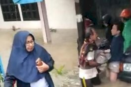 1 Korban Meninggal akibat Banjir di Camba Maros, Ditemukan Mengapung dalam Rumah