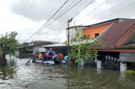 Angka Pengungsi Banjir Makassar Turun Jadi 609 Jiwa