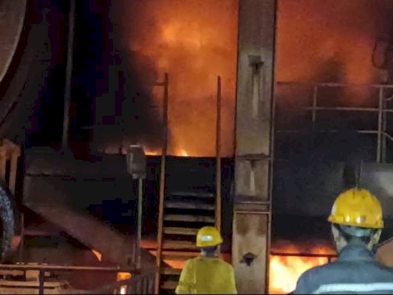 Dua karyawati operator alat berat di tambang nikel PT Gunbuster Nickel Industry (GNI) Morowali Utara tewas saat insiden kebakaran tungku Smelter 2 PT  GNI. (Sumber: Humas DPRD Morut)