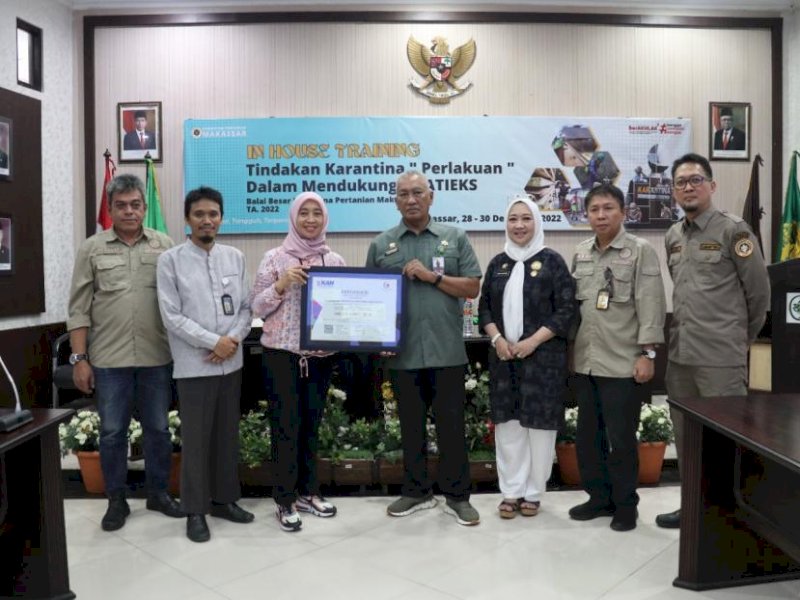 Balai Besar Karantina Pertanian Makassar berhasil mempertahankan SNI ISO SNI ISO 37001:2016. @Jejakfakta/DokKemantan