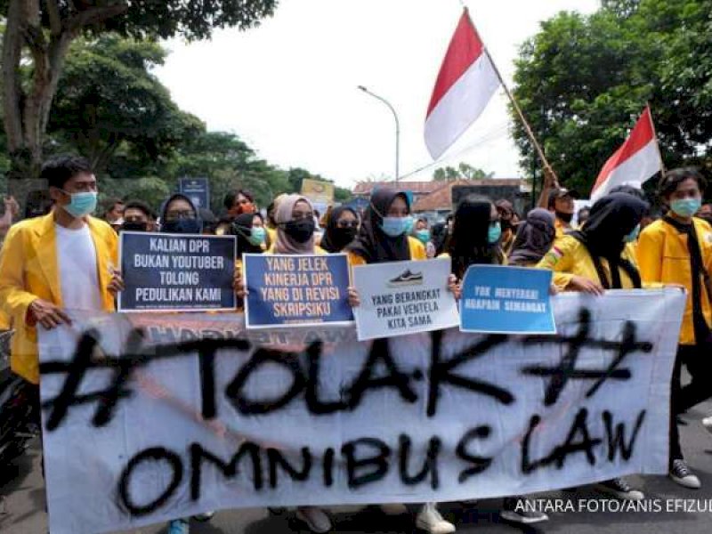 Demo penolakan Omnibus Law Undang-Undang (UU) Cipta Kerja akan kembali berlangsung hari ini, Selasa (20/10/2020) di Jakarta.