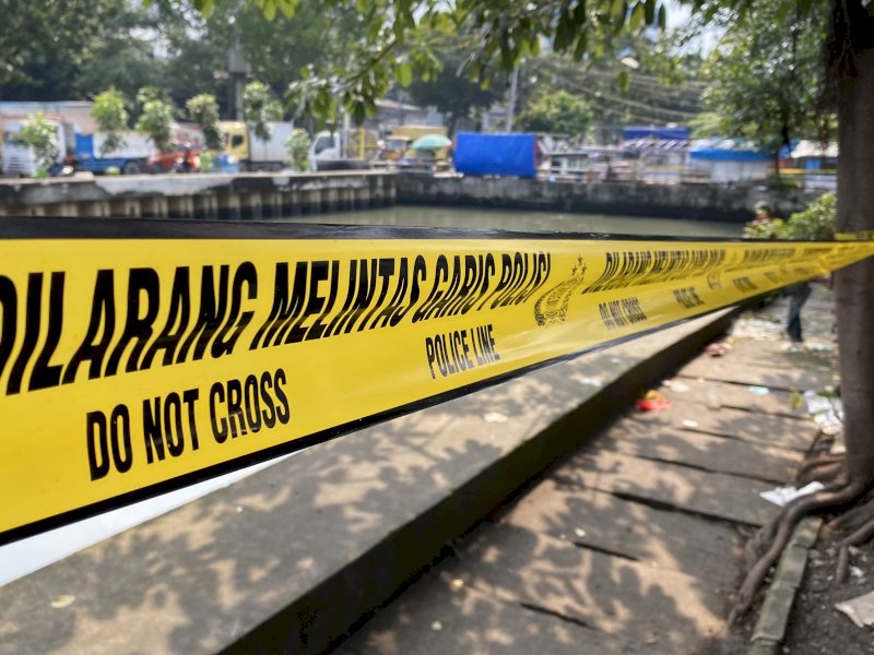 Tempat kejadian pembakaran dua pejalan kaki D dan S, di bantaran Kali Angke, Pejagalan, Penjaringan, Jakarta Utara, Rabu (4/1/2023) sekitar pukul 19.00 WIB. (Foto dok. Andrew Tito).