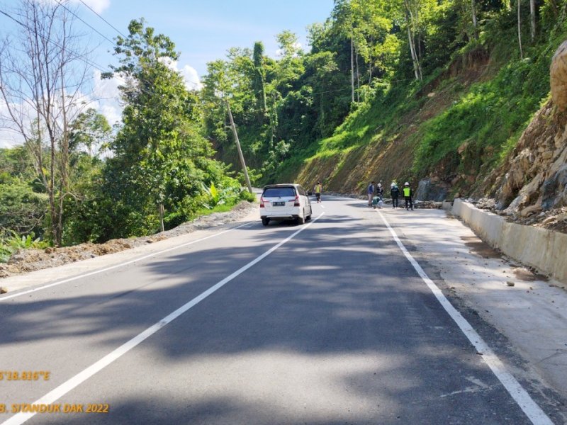 Pembangunan ruas Rantepao - Sa'dan - Batusitanduk, Toraja Utara rampung. @Jejakfakta/Ist.