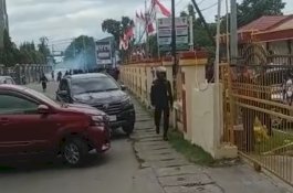 KPK Dikabarkan Tangkap Gubernur Lukas Enembe, Situasi Papua Mencekam&nbsp;