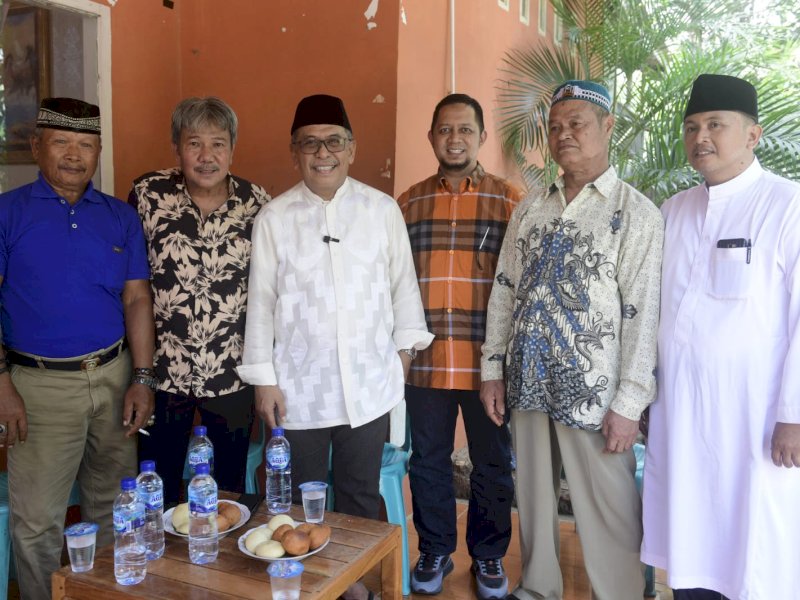 Ilham Arief Sirajuddin (IAS) silaturahmi bersama sejumlah tokoh, penguasa asal Jeneponto dan Bantaeng, Jumat (13/1/2023). @Jejakfakta/Ist.