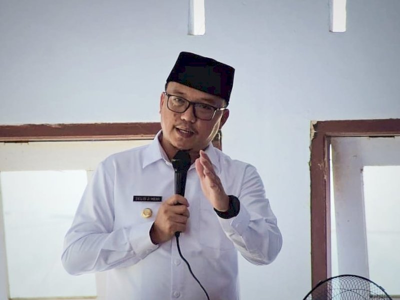Bupati Morowali Utara Delis Julkasson Hehi. @Jejakfakta/Media Center Delis Djira/RD