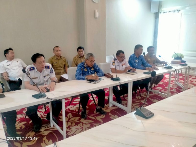 Rapat pembahasan tahap persiapan pembebasan lahan rencana pembangunan Bandar Udara Wisata Bulukumba. @Jejakfakta/Ist.