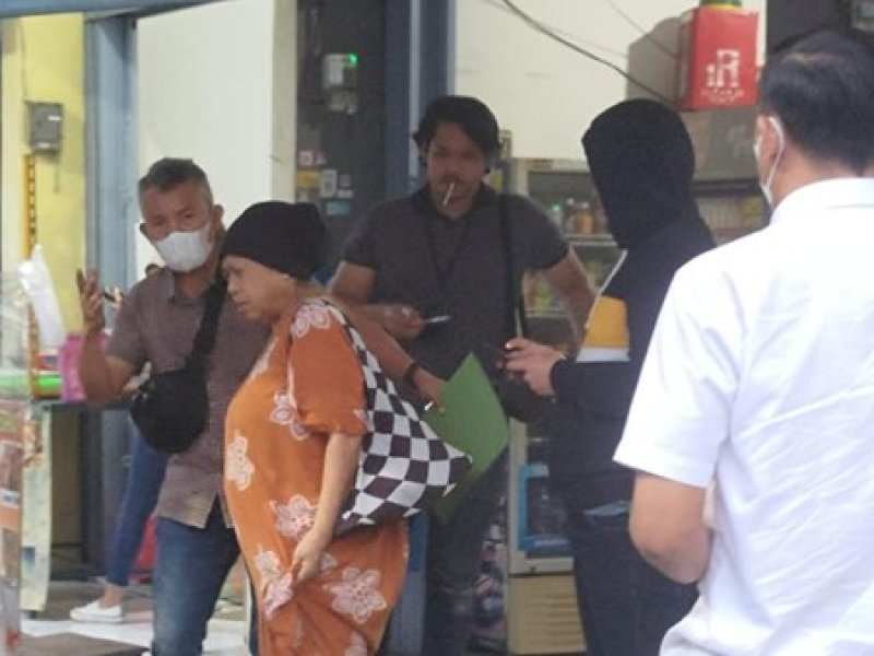 Mantan Dirut RSUD Daya Siti Saenab tertangkap di Jakarta Jumat (20/1) setelah buron lima tahun lamanya. (Dok. Jejakfakta.com/Ist)