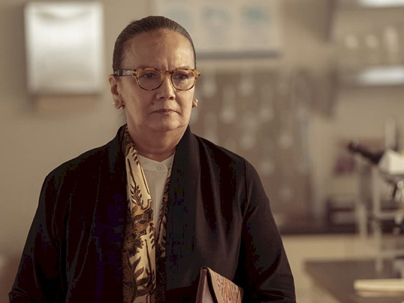 Aktris senior Indonesia, Christine Hakim, memerankan seorang ilmuwan di serial The Last of Us episode 2, yang tayang di HBO GO (Dok. Jejakfakta.com/IMDb)
