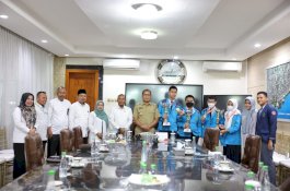 Danny Bantu Layanan KUA di Makassar dengan Legalisasi Pinjam-Pakai Fasum