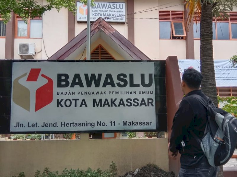 Kantor Bawaslu Kota Makassar. @Jejakfakta/Samsir