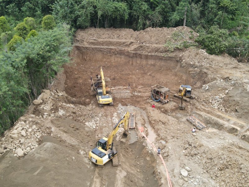 Kegiatan tambang emas ilegal di Kabupaten Luwu yang tidak ditindak oleh Polda Sulsel. @Jejakfakta/dok. Walhi Sulsel