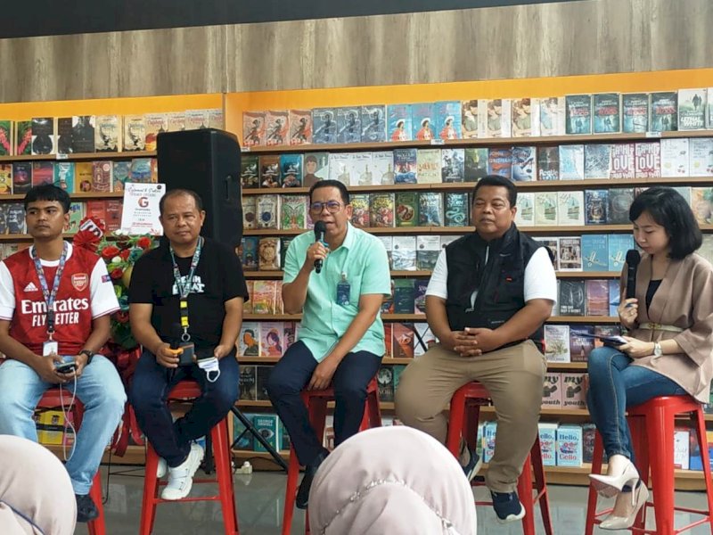 Grand opening toko baru Gramedia Pettarani Makassar sebagai momentum selebrasi ulang tahun ke-53 Gramedia, Kamis (2/2/2023). @Jejakfakta/Atri Suryatri Abbas