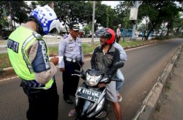 Tilang Manual Diberlakukan Kembali, Bayarnya Pakai BRIVA&nbsp;