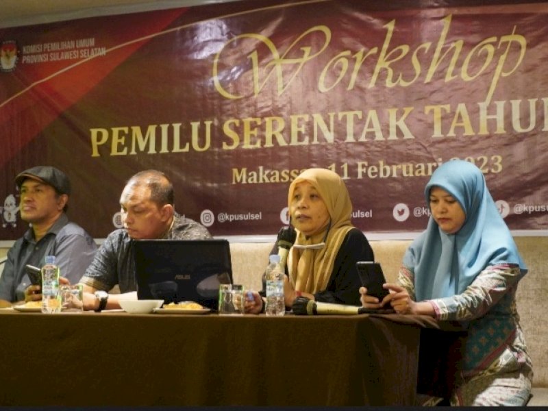 Komisioner KPU Sulsel, Misna M Attas mengajak Jurnalis perangi politik uang pada Pemilu 2024. @Jejakfakta/Ist.