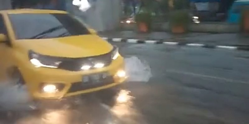 Pettarani Makassar Banjir