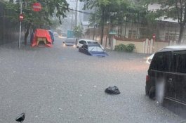 Kini Jantung Kota Makassar Pun Banjir 