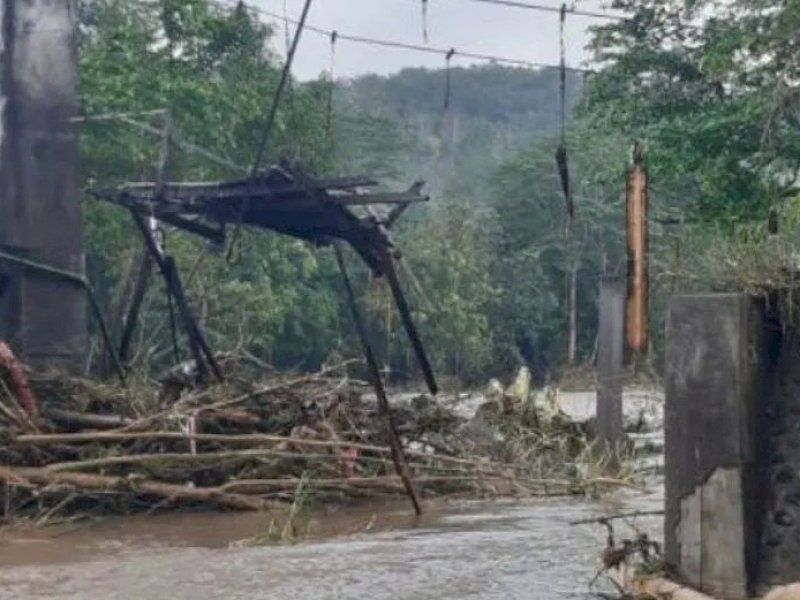 Kondisi terkini Jembatan Ceppae, Kabupaten Soppeng, Sulawesi Selatan. @Jejakfakta/tangkapan layar