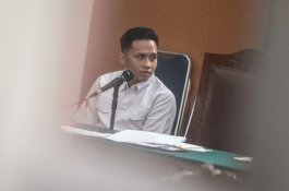 Hakim Vonis Richard Eliezer 1 Tahun dan 6 Bulan Penjara 