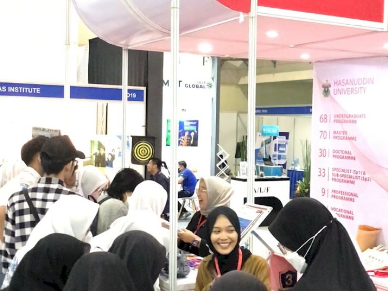 Universitas Hasanuddin (Unhas) Makassar pun, turut ambil bagian dalam kegiatan pameran pendidikan oleh Indonesia International Education Training (IIETE) Expo and Conference yang digelar di Jakarta Convention Center Hall B, Senayan, Jakarta Pusat. (Dok. Jejakfakta.com/Unhas)