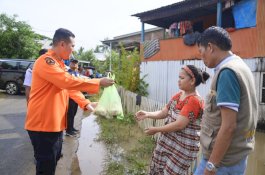Bencana Banjir Pangkep, Pemerintah Siapakan Ribuan Makanan Siap Saji Bagi Warga Terdampak