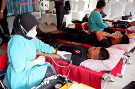 Tak Perlu Bunga dan Cokelat, Mercure Makassar Nexa Pettarani Gelar Donor Darah di Bulan Kasih Sayang 