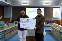 Jasa Raharja Berikan Bantuan Bibit Tanaman ke Unhas sebagai Wujud Perhatian pada Isu Lingkungan