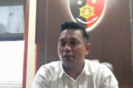 Polrestabes Makassar Tahan Penjual Pakaian Onlineshop yang Pukuli Pembeli