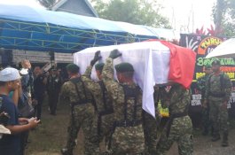 Praka Jumardi Dimakamkan di Lappariaja Bone, Korban Kebrutalan KKB di Papua Tengah 