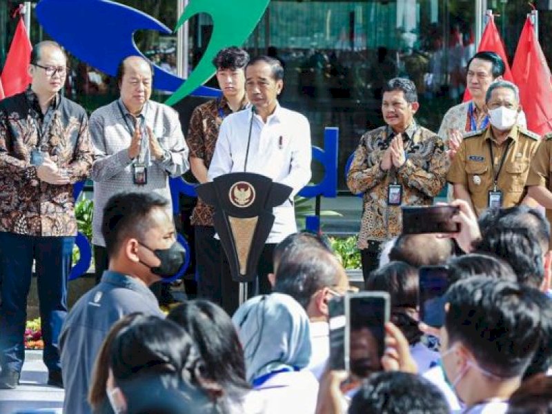 Jokowi Mengeluhkan 2 Juta Masyarakat Indonesia Banyak Berobat ke Luar Negeri. Foto  Humas Pemkot Bandung