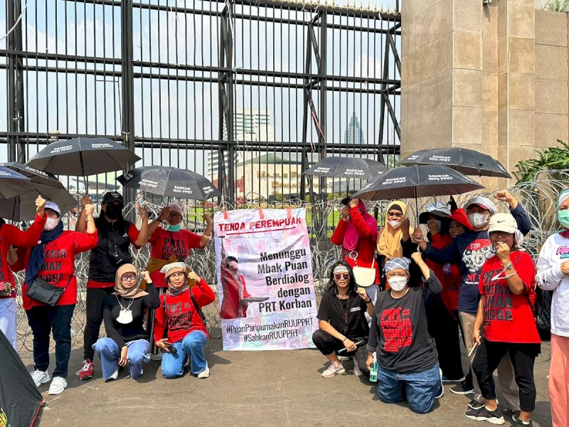 Aksi tenda perempuan Pekerja Rumah Tangga (PRT) pada Senin (13/3/2023) hari ini memasuki hari ketiga. @Jejakfakta/Ist.