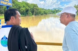 Debit Air Baku Menurun Masuk Instalasi, Beni Iskandar Cek Langsung ke Bendungan Lekopancing