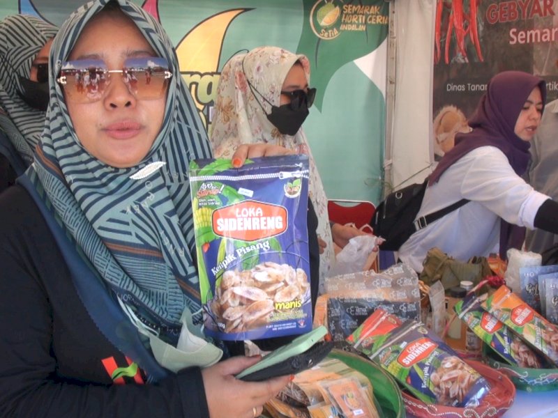 Produk UMKM dari Kabupaten Sidrap dipamerkan pada Semarak Horti Cerita (Setia) di Makassar, Rabu (22/3/2023). @Jejakfakta/Ira Krisanti Wulandari